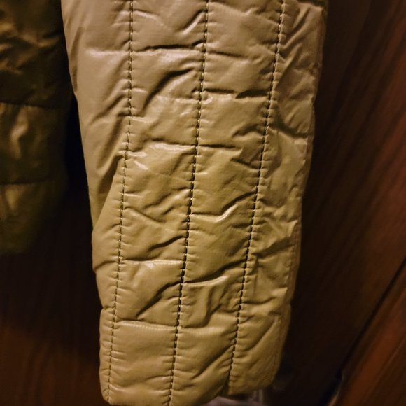 Athleta Puffer Jacket Size Med Unique Chartreuse Lime - Picture 8 of 13